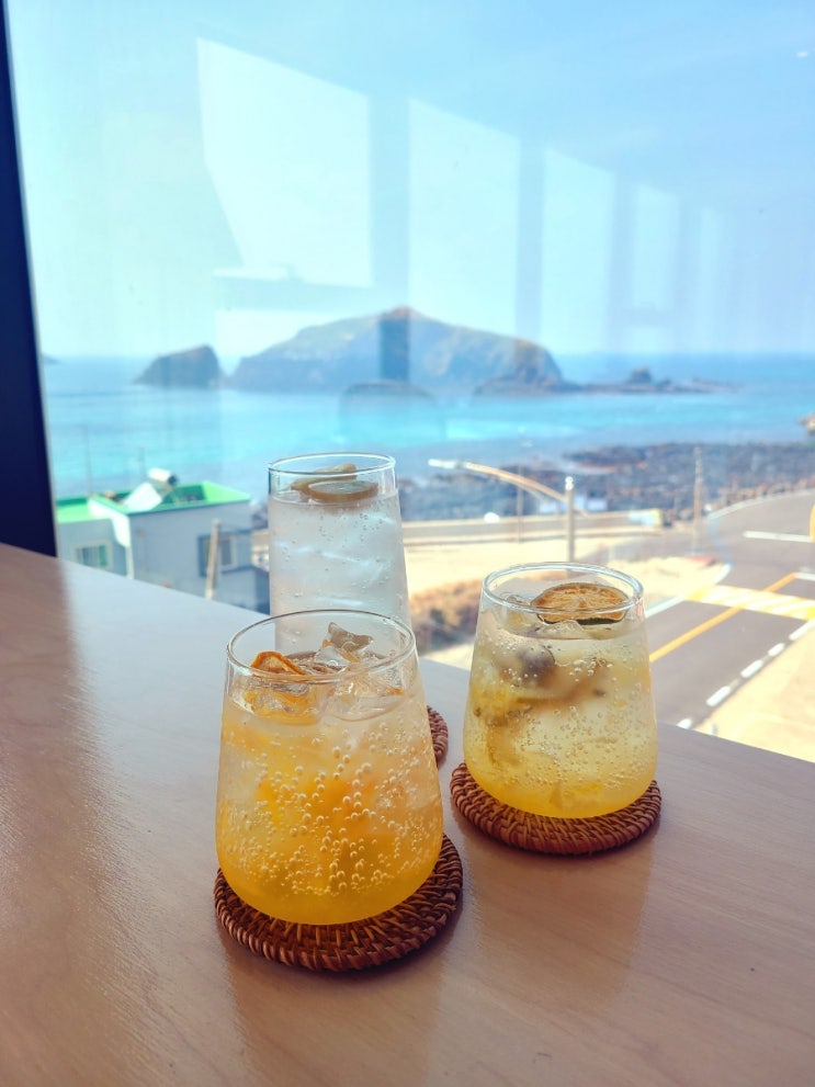  제주 차귀도카페 , 프롬더아일랜드 뷰 짱~ (ft. 자구내포구 에 있어요~)