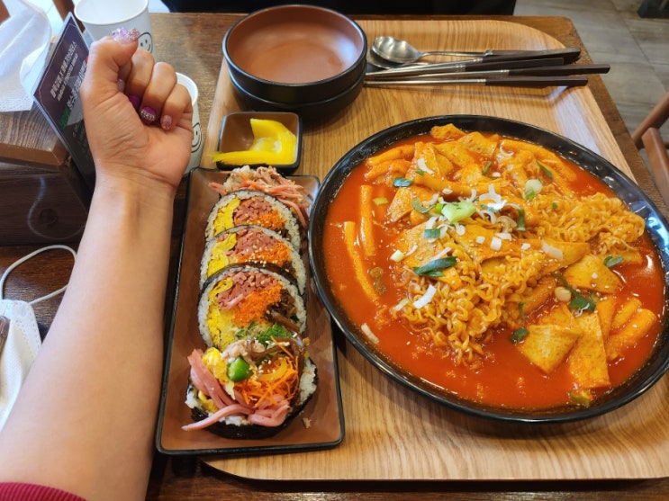 인천구월동맛집 코리안 후토마키 팔뚝보다 두꺼운 팔뚝김밥! 구월동 핫플 가성비 밥집 추천  꽈배기브라더스는 덤!