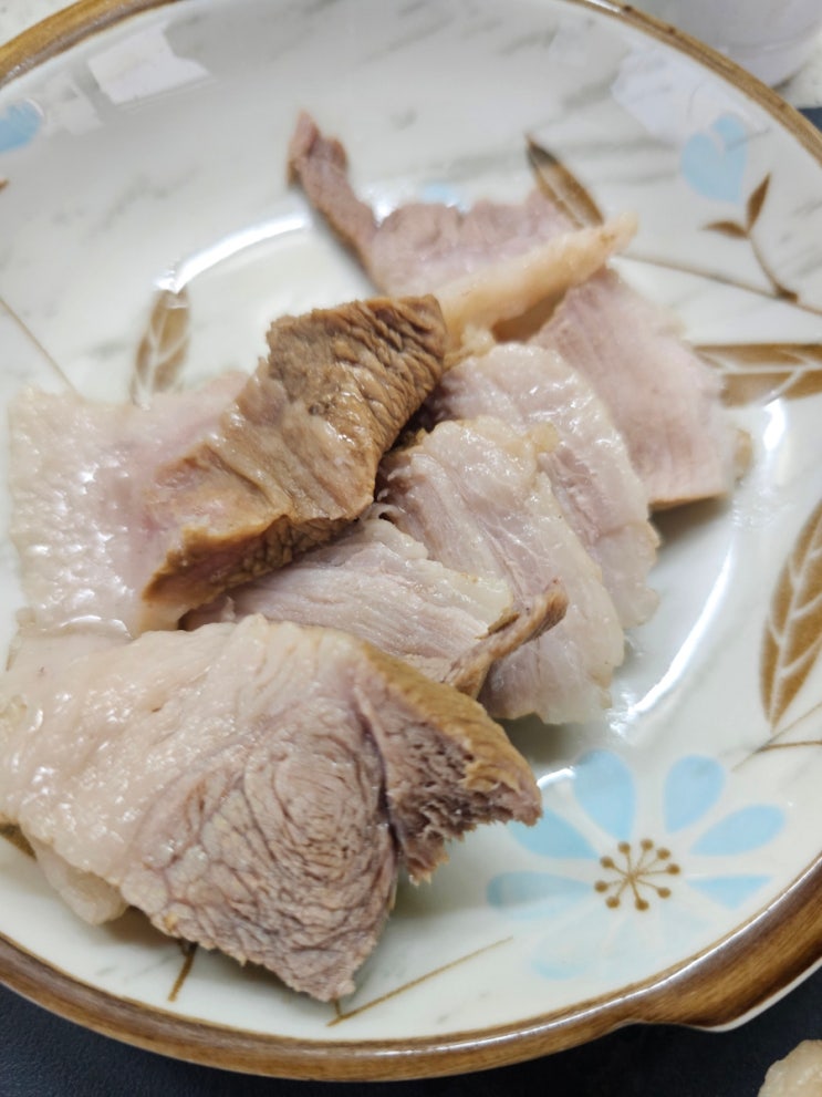  오늘은 수육하기
