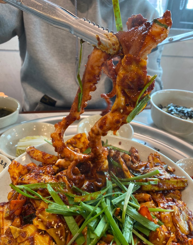  [강동/천호] 통통한 직화 낙지볶음과 보쌈 맛집 '오봉집'
