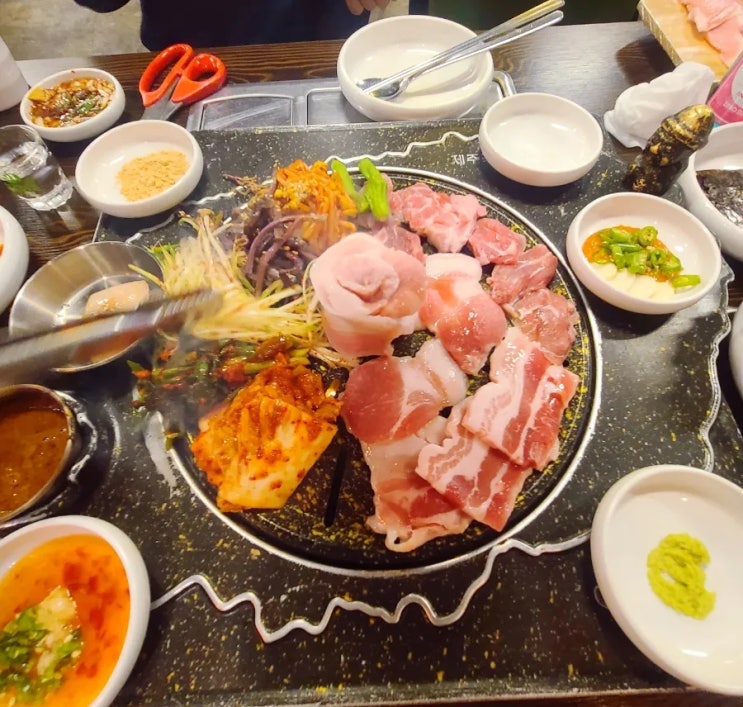  동대문 장안동 제주도민 농장주가 직접 운영하는 제주집