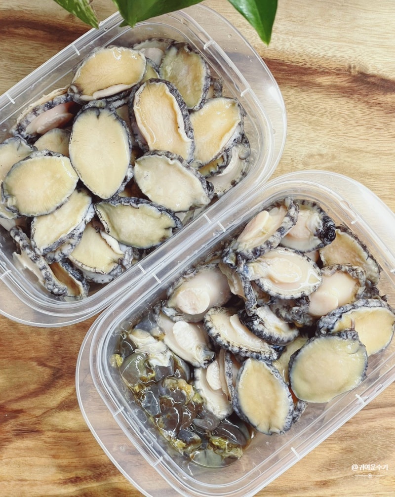 전복손질 세척 전복손질하는법 따라해보세요. 전복이빨제거 전복내장손질 후 냉동보관방법