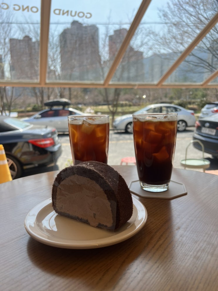  벚꽃 명소 율하카페거리 벚꽃 명당 고운동 커피