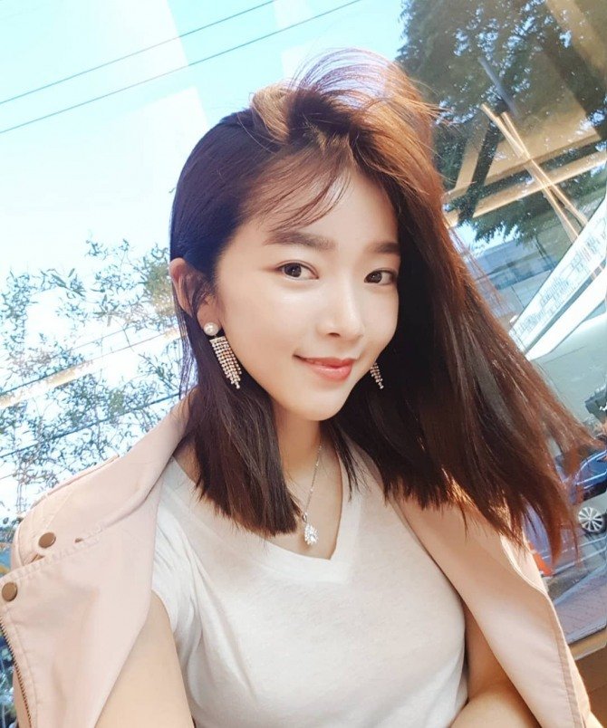 '복고 댄스' 배우 배슬기, "2주만에 8Kg 감량"하며 '오아시스' 출연...놀라운 근황 알려 '복고 댄스' 배우 배슬기, "2주만에 8Kg 감량"하며 '오아시스' 출연...놀라운 근황 알려