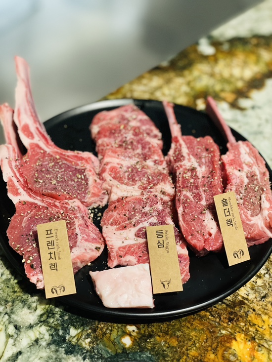  신사역 맛집 고메램 / 양고기로 신사역 회식 평정!