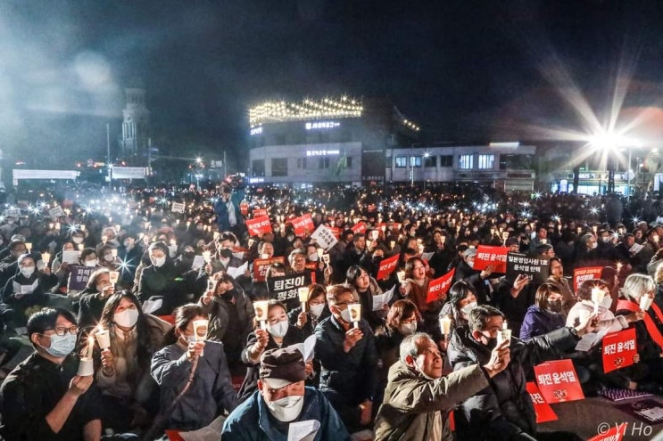 <b>천주교</b>정의구현전국사제단, 전북 전주서 촛불 <b>시국미사</b> 열어