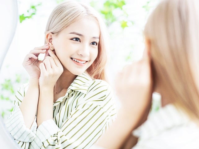 귀걸이 세척 소독 하는 법