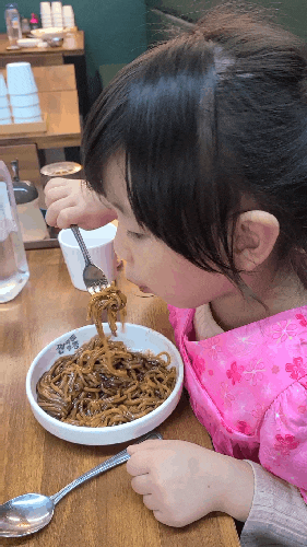 아이들도 잘 먹는 찐짜짬뽕탑동점