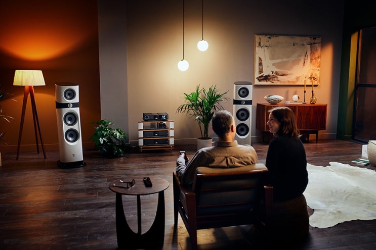  포칼 Sopra N3, 네임 New Classic 200 Series, Sopra N2, Uniti Nova 신세계 센텀시티점 단독 고객초대회