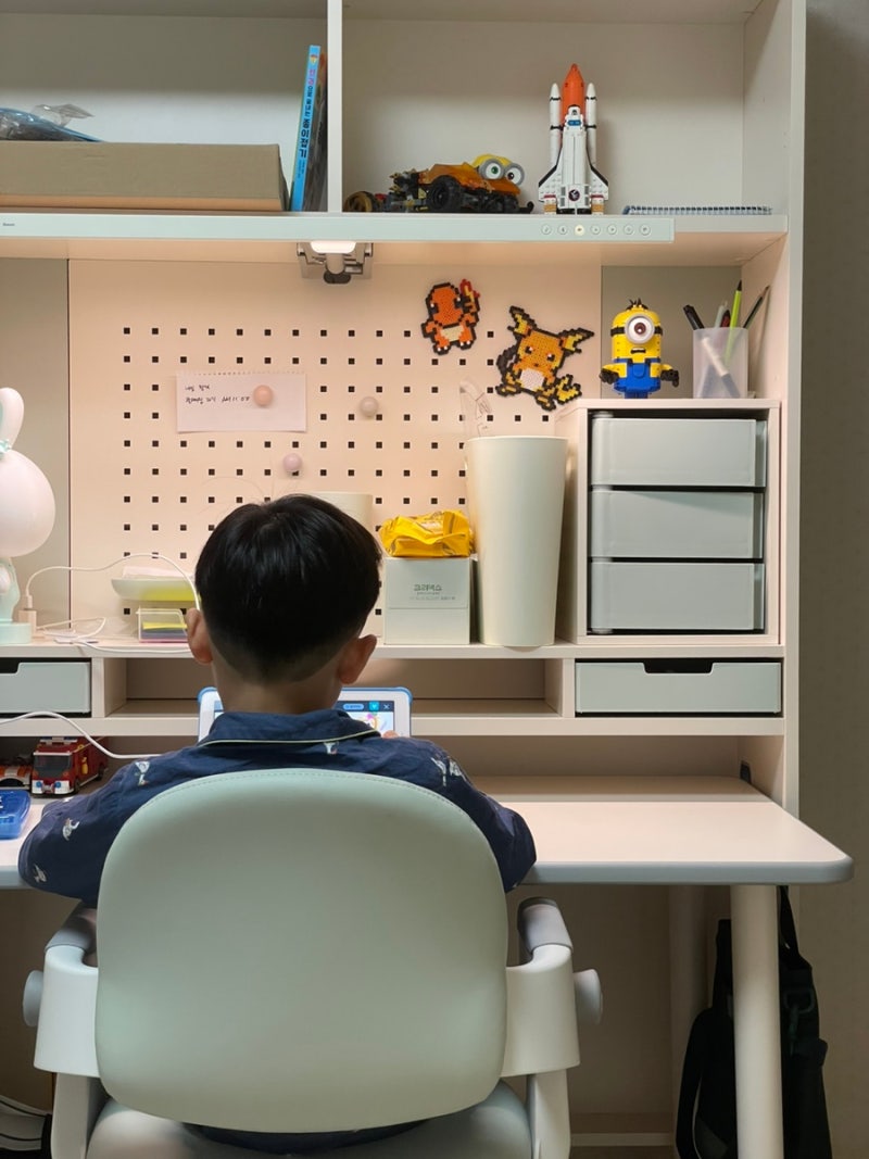우리 아이 첫 책상! 내돈내산 일룸 링키플러스 책상세트 / 링고아이의자 / 가격 / 옵션 / 배송 ....