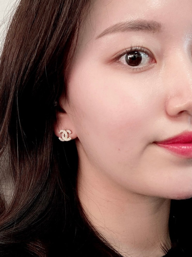  샤넬CHANEL 귀걸이, 샤넬 CC로고 귀걸이 (핵이쁘다)