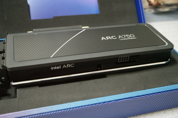 인텔 아크 외장 그래픽 카드 Arc A750 Limited Edition 게임 성능 리뷰, 퀵싱크 비디오 AV1 화질 비교