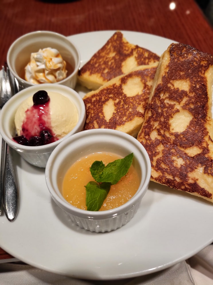 도쿄 카페 알리야 AALIYA 프렌치토스트 맛있는 카페