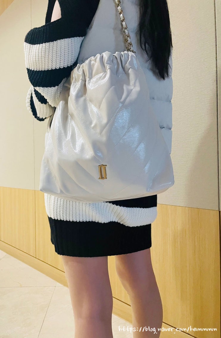  내돈내산 제이에스티나 쇼퍼백 가방, 부담없는 가격도 장점. (+착샷)