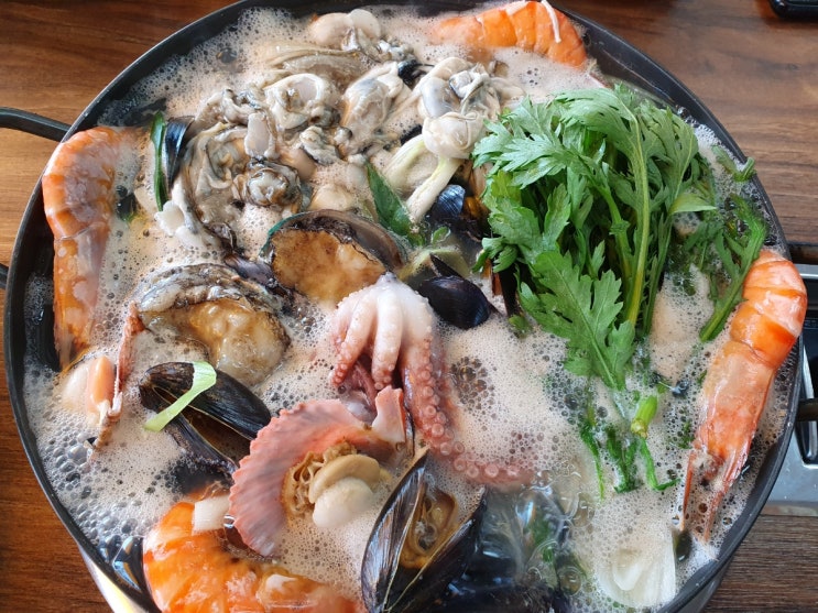 충남 <b>서천</b> 수산물 <b>특화시장</b> 맛집 <b>서천</b> 해물 칼국수