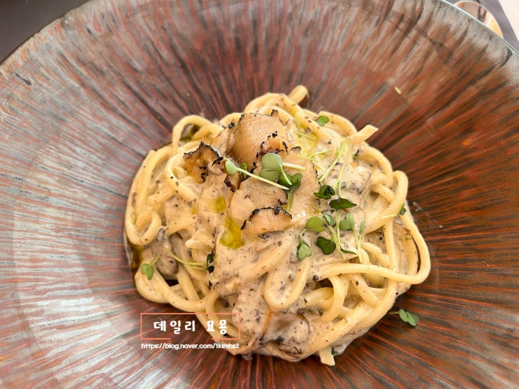  크로아티아 두브로브니크 여행_올드타운 안에 위치한 분위기 좋은 맛집 추천_Gradska kavana Arsenal Restaurant