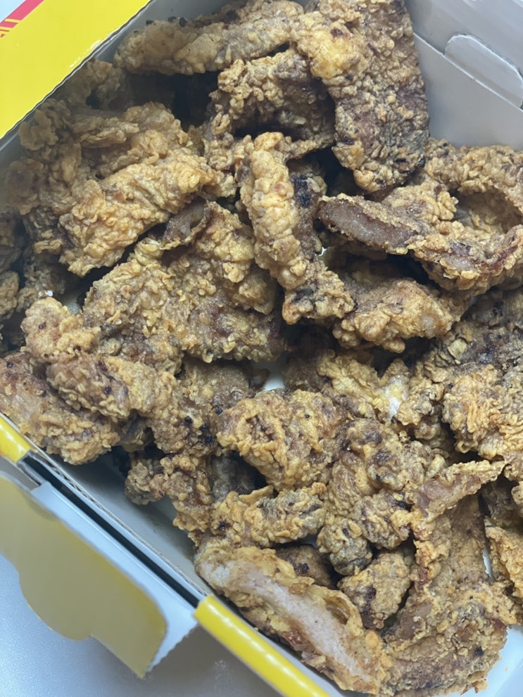  당치땡 신메뉴 남포동 마통갈비! 크리스피함에 완전 빠졌어요.