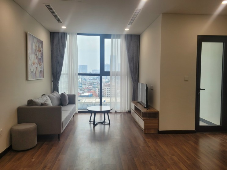 하노이 미펙루빅 360 아파트 2룸 풀옵션 2000만동, A동 중층 26평 [2023년 3월 즉시입주가능]