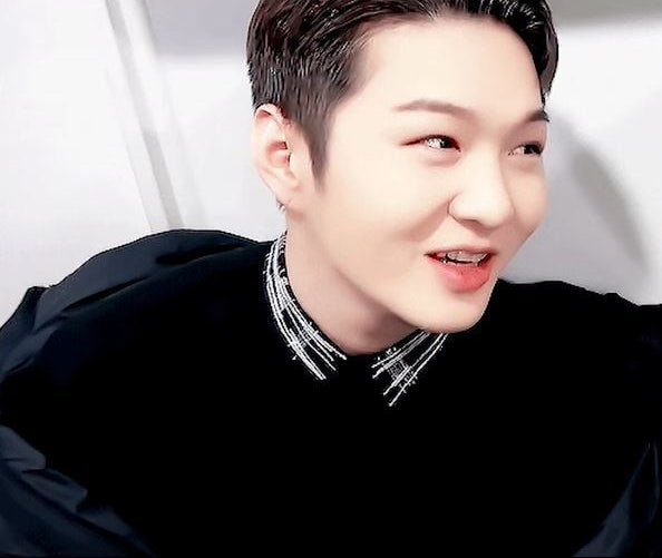 이창섭 비투비 나이 집 위치 동네 어디 반려견 자동차 돈까스 집 어디 촬영지 MBTI  나혼자 산....