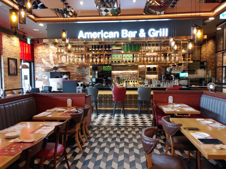  식사가 즐거운 TGI Fridays 티지아이 프라이데이