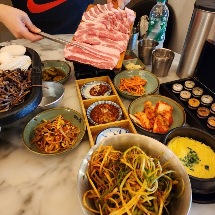  수성구고기맛집, 젓갈삼대장과 수제김밥인 인상적이었던 패대기 들안길