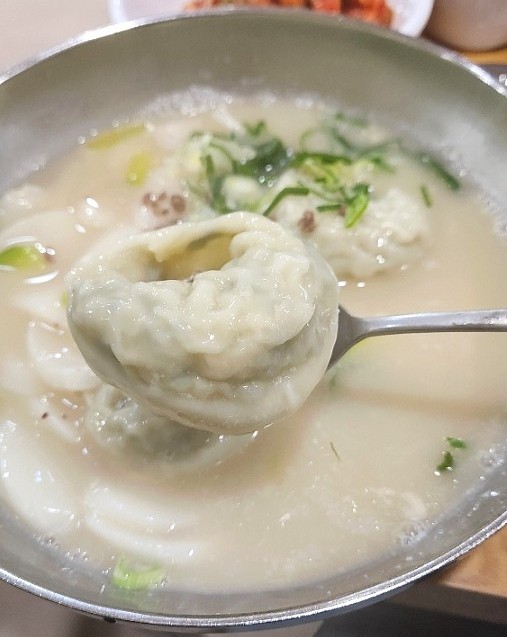  [건대 맛집] 밀숲 : 떡만두국 맛집!!! 내돈내산 리뷰