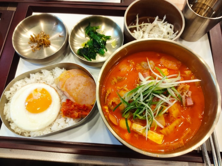  롯데영플라자 식당