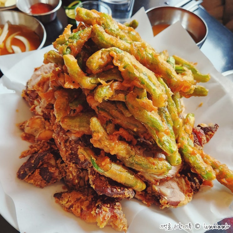 문래동 튀김 족발로 줄 서는 식당 그믐족발 문래동 튀김 족발로 줄 서는 식당 그믐족발
