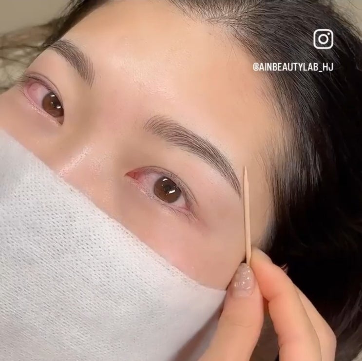  건대눈썹문신 시술직후가 자연스러운 눈썹문신 아인뷰티랩건대점