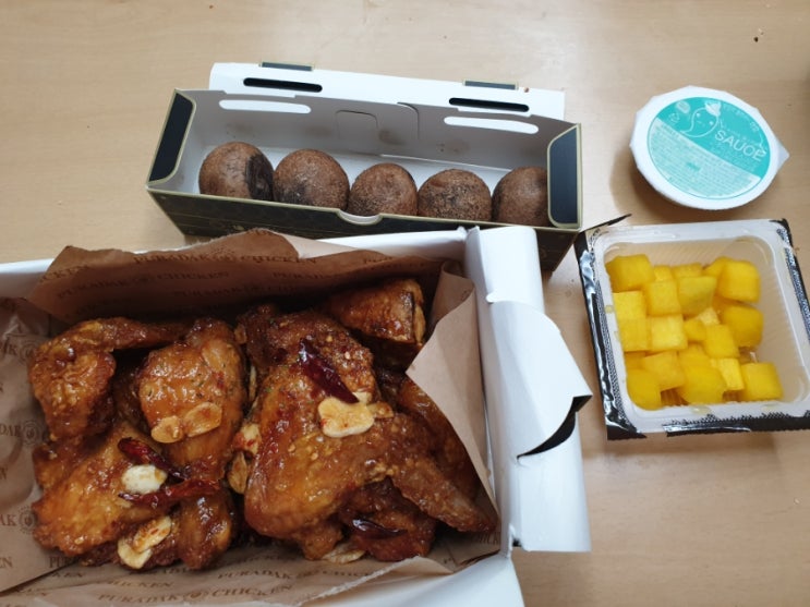 푸라닭 제너럴 핫 치킨, 블랙치즈볼 내돈내산 솔직후기 푸라닭 제너럴 핫 치킨, 블랙치즈볼 내돈내산 솔직후기