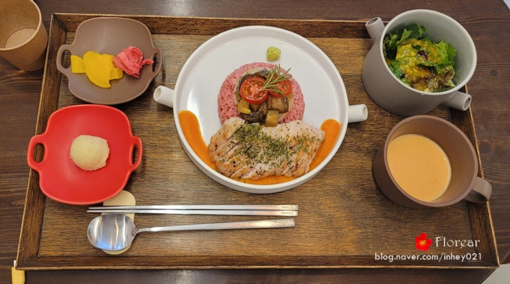 제주공항 근처 맛집 수비드 전문 요술식탁 제주공항 근처 맛집 수비드 전문 요술식탁