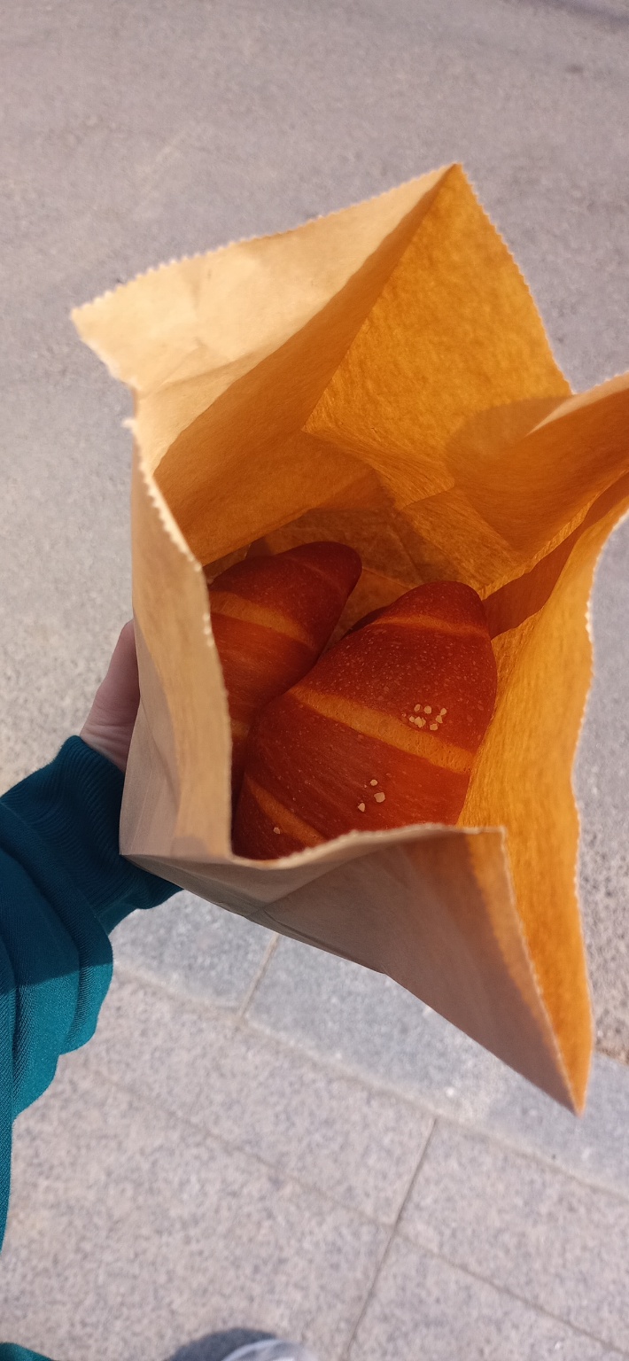  천안 쌍용동 - 가격도 착하고 소금빵이 맛있는 [이레 베이커리]