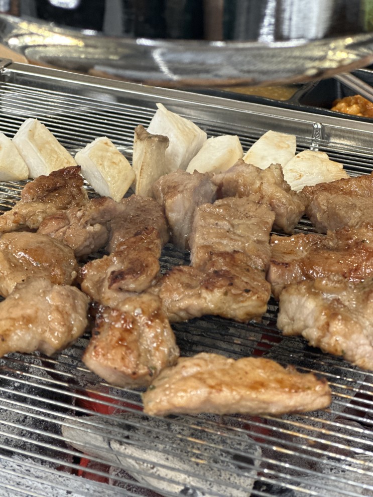 [가양 맛집] 내돈내산 가양역점 식껍에서 돼지갈비 구이와 우렁쌈밥으로 점심 저녁한끼 해결하자