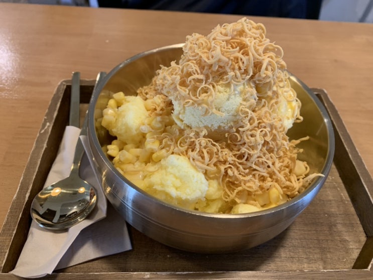  속초에서 먹었던 맛집리스트 후기 - 옥수수빙수, 속초항아리물회, 홍게무한리필 등