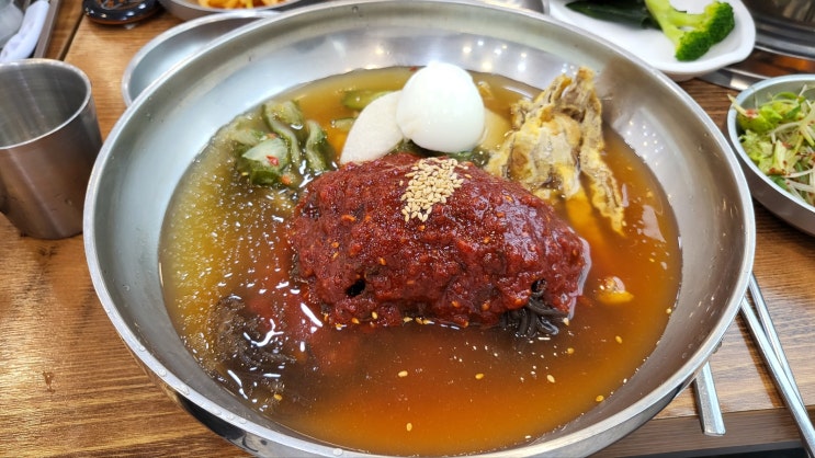  32년 경력의 달인이 만들어주는 진주냉면 돼지갈비맛집 진주고기달인