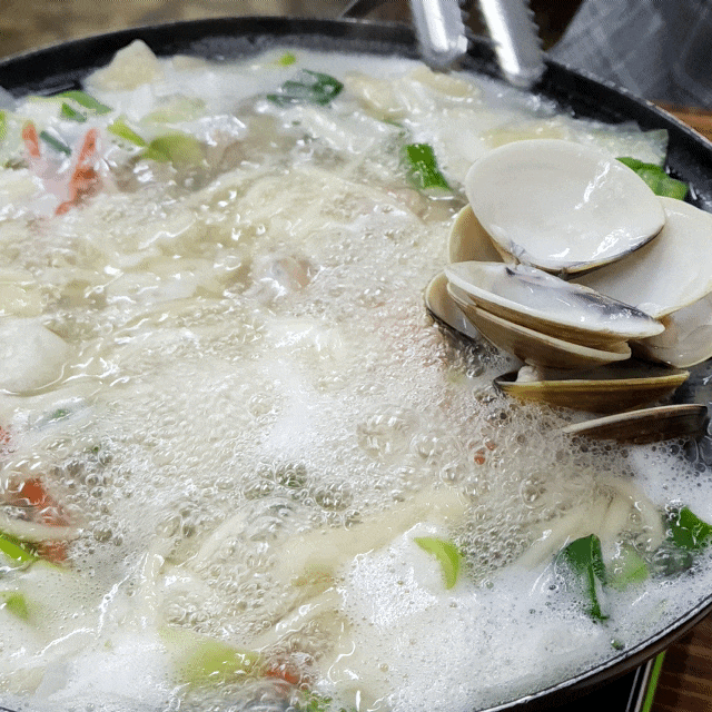  광주 풍암동 맛집 백합칼국수 국물이 정말 일품