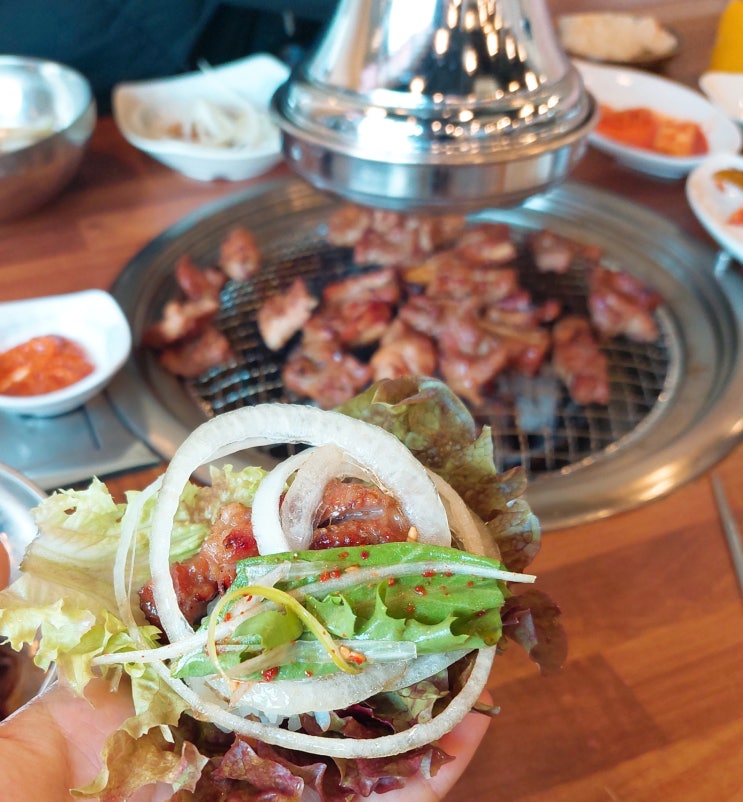  오산 세교동맛집 한우세교숯불갈비의 맛난 반찬과 돼지갈비 수청동맛집 인정
