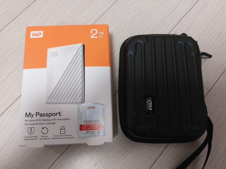  WD My Passport 휴대용 외장하드와 파우치 내돈내산 구입 후기