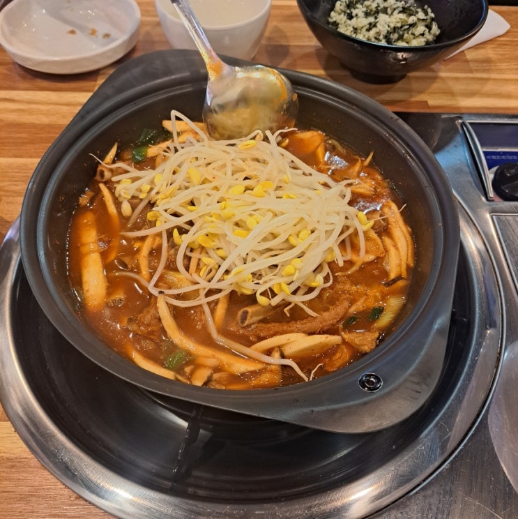 [모란 맛집] 두꺼비식당 모란직영점 :: 메밀전과 등갈비찜 맛집, 모란 매운 등갈비 맛집은 바로 여기