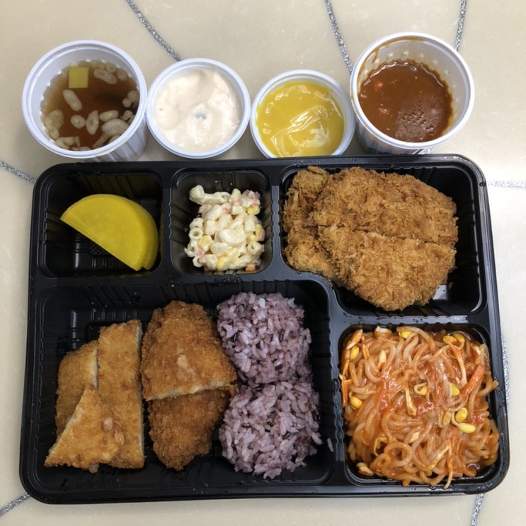  연수동 돈까스 맛집 배터지는생동까스 포장했어요