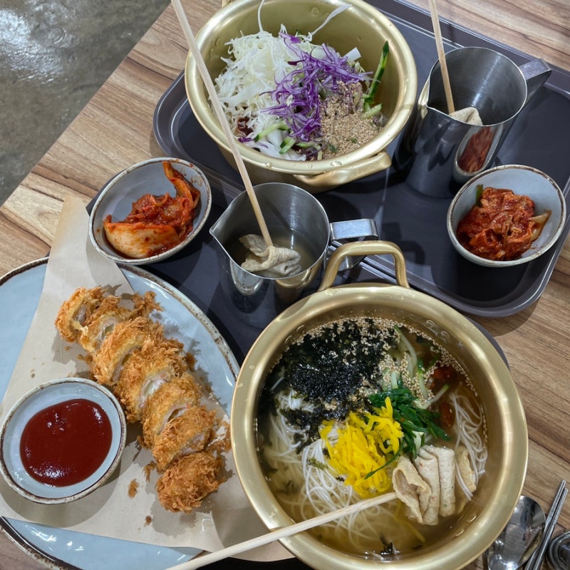 전참시 이국주 다녀간 상일종합주방그릇 옆 김종구잔치국수 왕돈까스