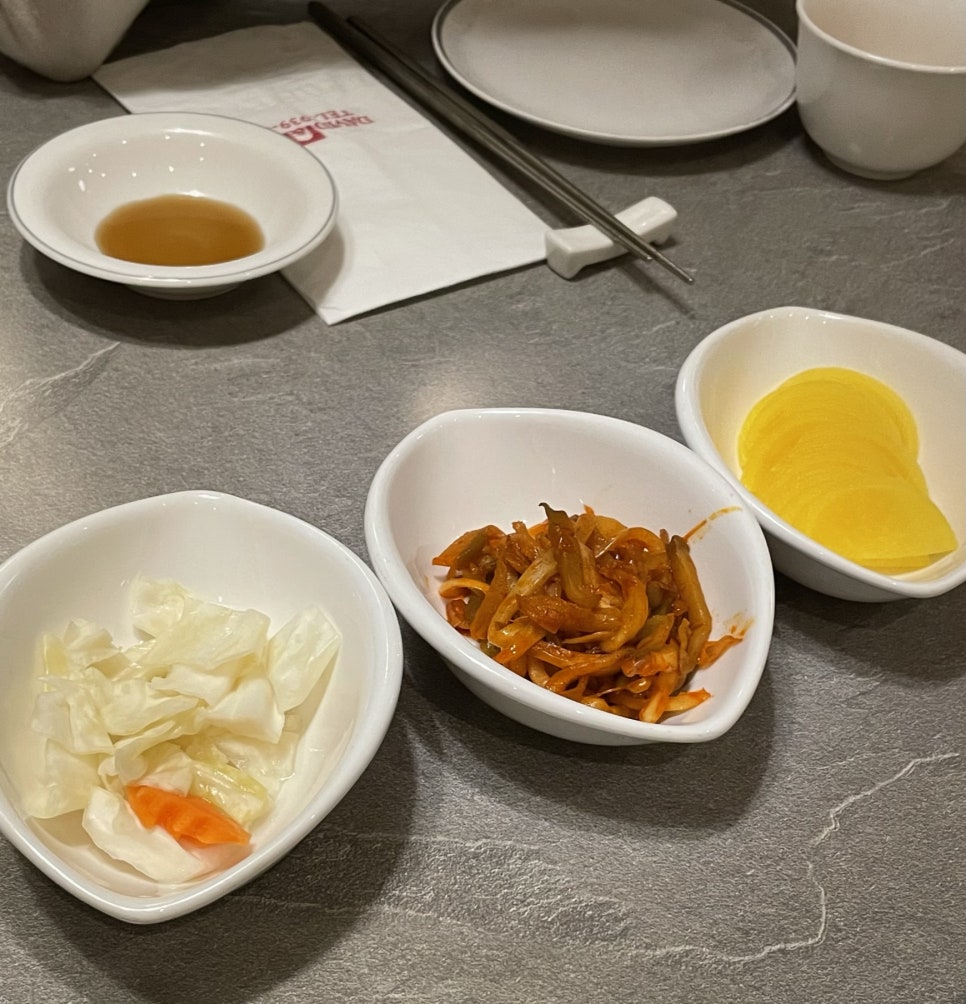 DNJ레스토랑 사진 1