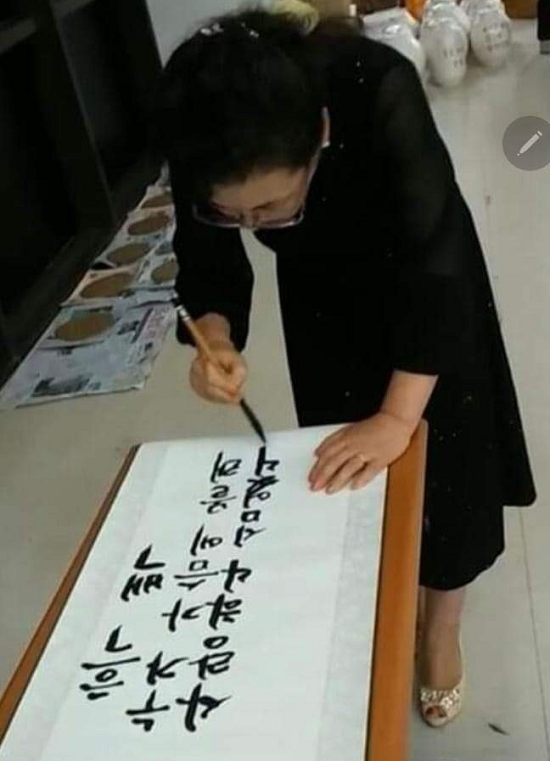치매를 소재로한 감동 트로트 ‘치매’. 싱어송라이터 ‘오선장’의<어머님께 바치는 헌정곡> 발매