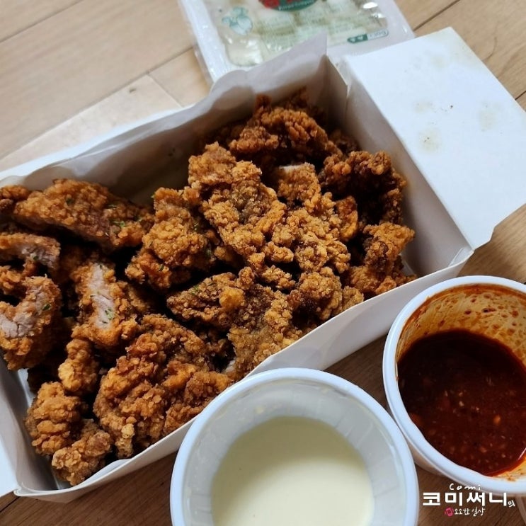 [부산 야시장/ 부평 깡통시장] 깡통야시장 맛집 깡돼후 돼지갈비튀김 (영업시간/주차/먹거리 종류)