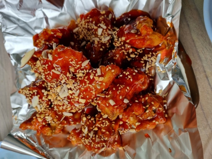  합천 장모님치킨 봉산점, 힐링장소 봉산체육공원거리, 벚꽃로드, 캠핑자리까지 있는곳