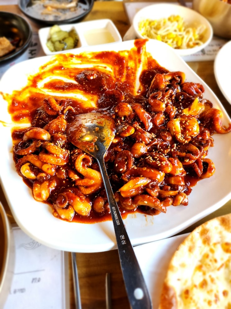  물왕저수지 쭈꾸미 볶음 맛집 "참소예"