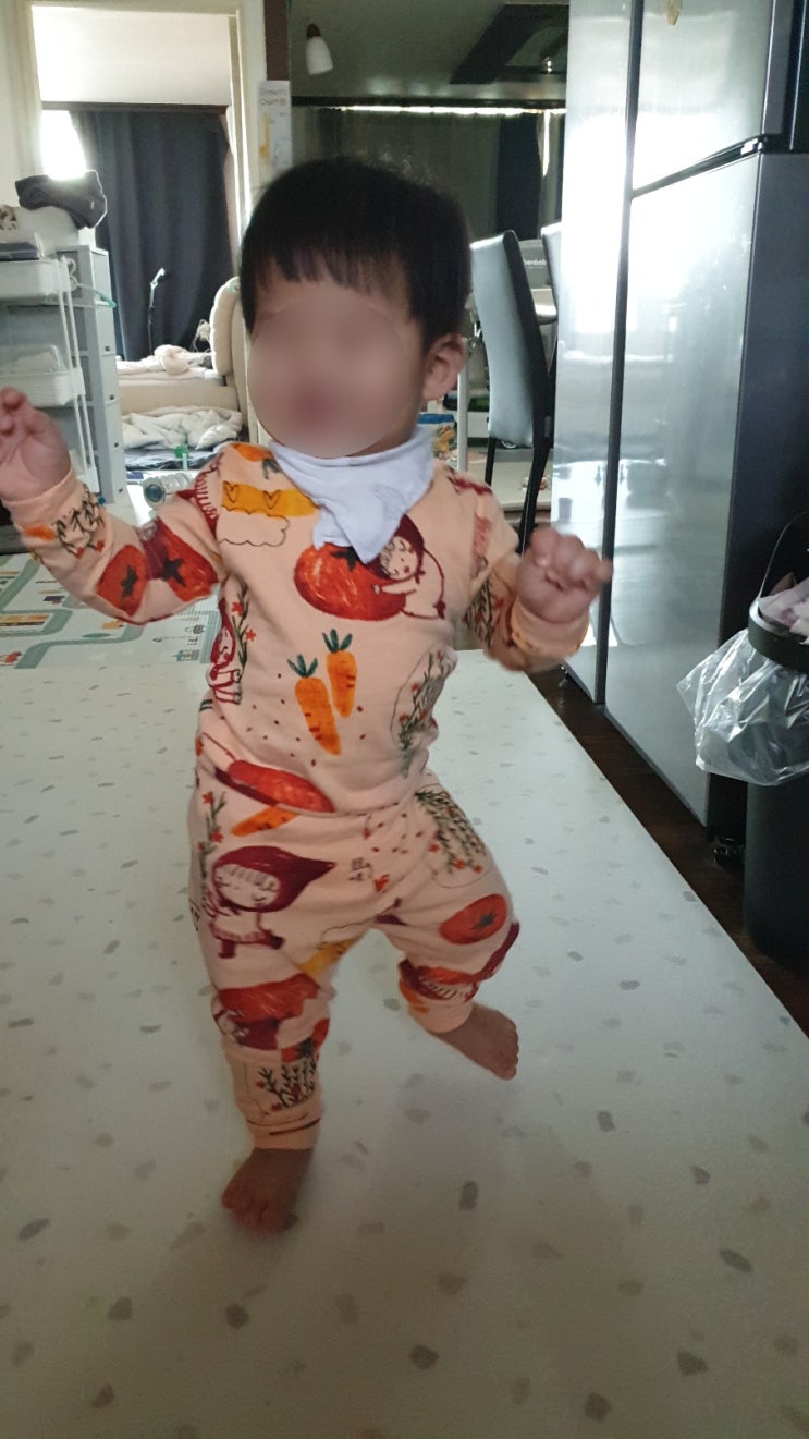 13개월, 걸음마를 시작했어요! 13개월, 걸음마를 시작했어요!
