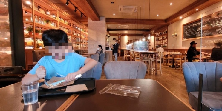  도곡역 맛집 파리크라상 아이와 조찬회동