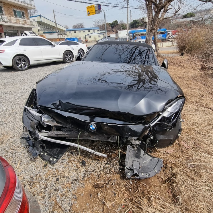  자차 미수선처리 사고차매입 BMW Z4 M40i