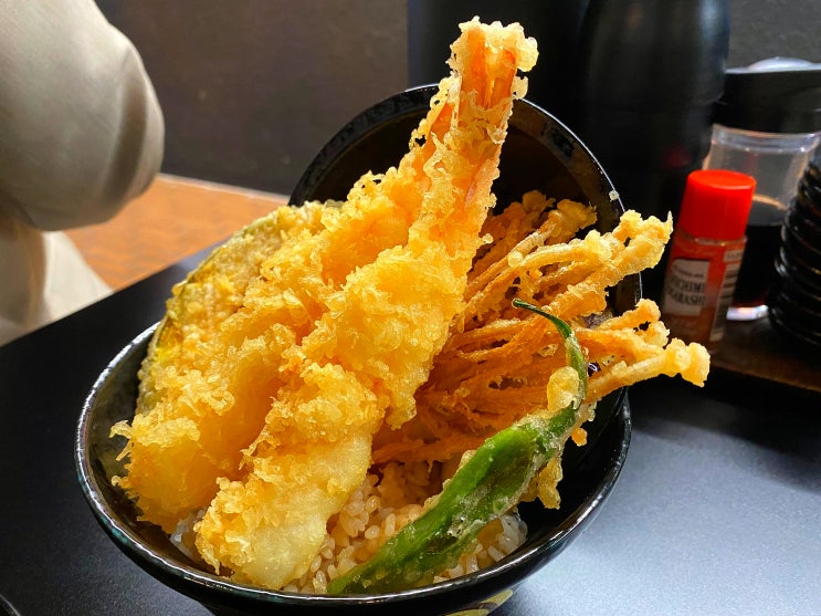 숯불향입힌 텐동? 믿고먹는 텐동 덮밥 맛집_ 교동 쿠모탄